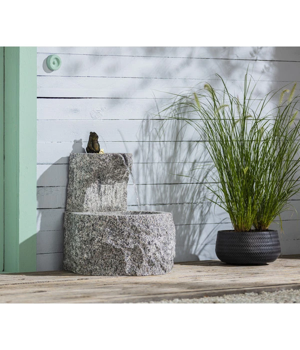 Dehner Granit-Gartenbrunnen Froschkönig, Ca. Ø50/H55 Cm 5 Dehner Granit-Gartenbrunnen Froschkönig, Ca. Ø50/H55 Cm – Bild 3