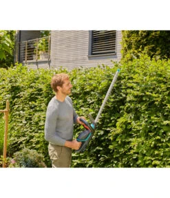 GARDENA Akku-Heckenschere ComfortCut 60/18V P4A Set 17 GARDENA Akku-Heckenschere ComfortCut 60/18V P4A Set -Pflanzenglück Geschäft 6725881 WE MO 005 GARDENAAkkuHeckenschereComfortCut6018VP4A 1