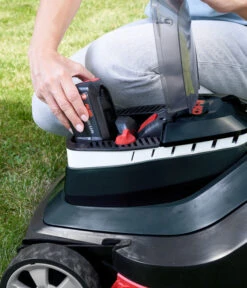 AL-KO Akku-Rasenmäher 38.2 LI Comfort, Inkl. 2 Akkus 20 AL-KO Akku-Rasenmäher 38.2 LI Comfort, Inkl. 2 Akkus -Pflanzenglück Geschäft 6942593 WE DE 006 AkkuRasenmaeherComfort